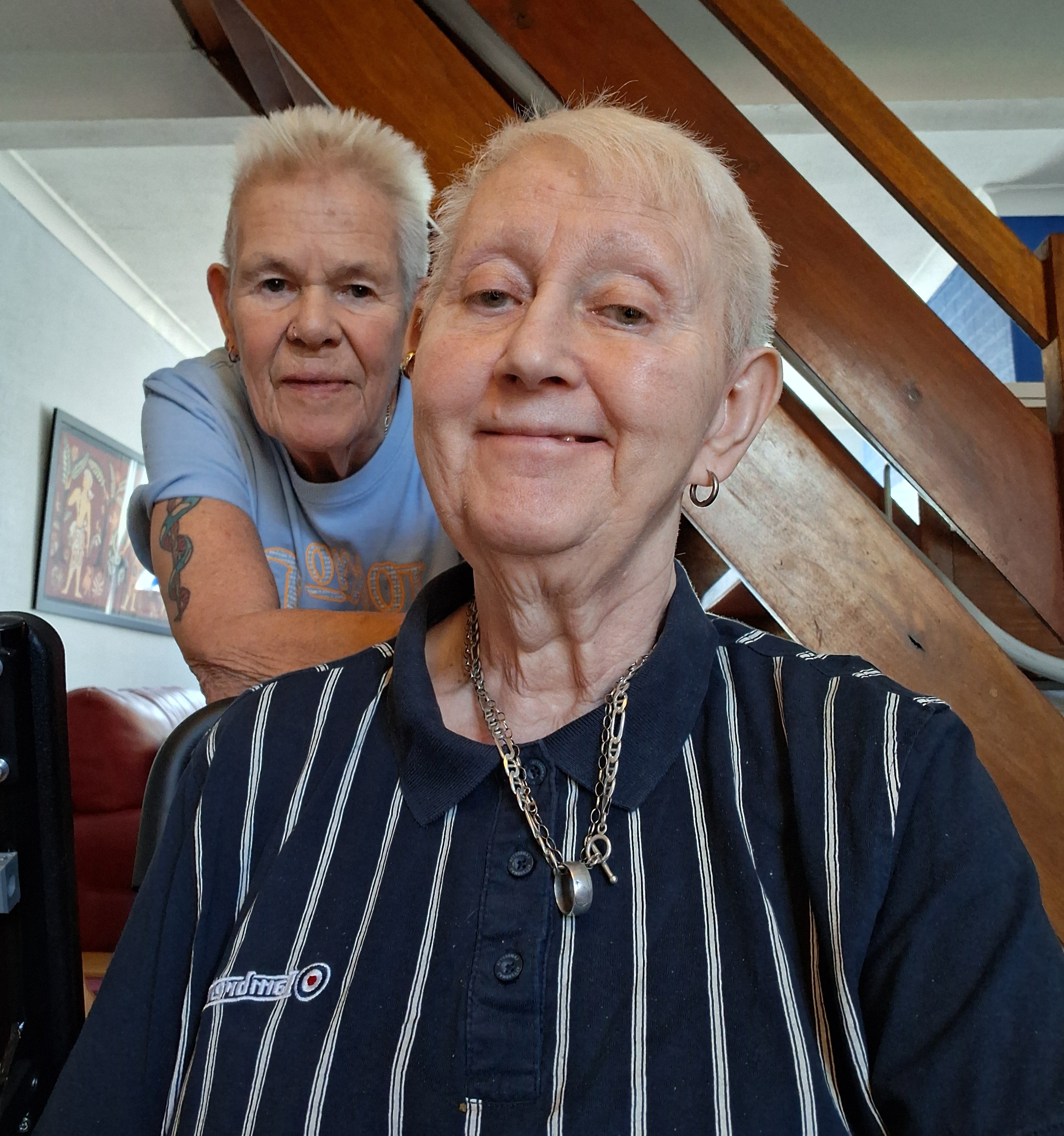 Linda and Sue at home